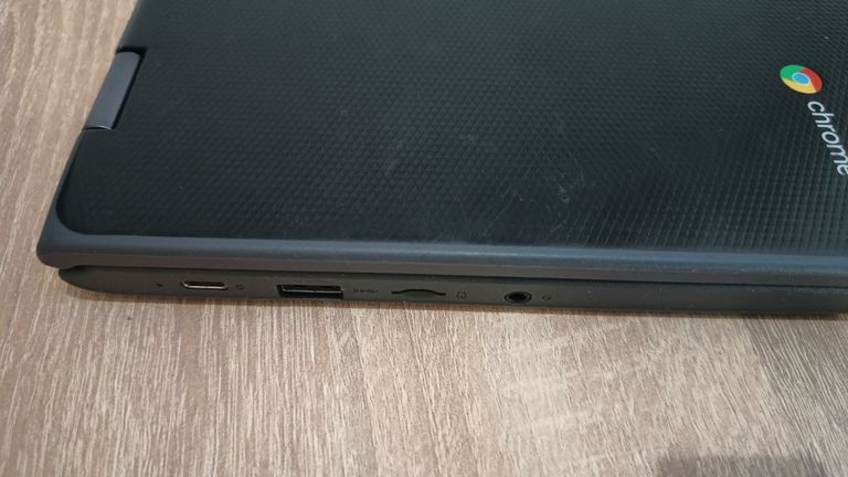 Сенсорний Ультрабук 2в1 Lenovo 300e 2 Gen 4/64 11.6" + Play Market Код:null. Изображение 10