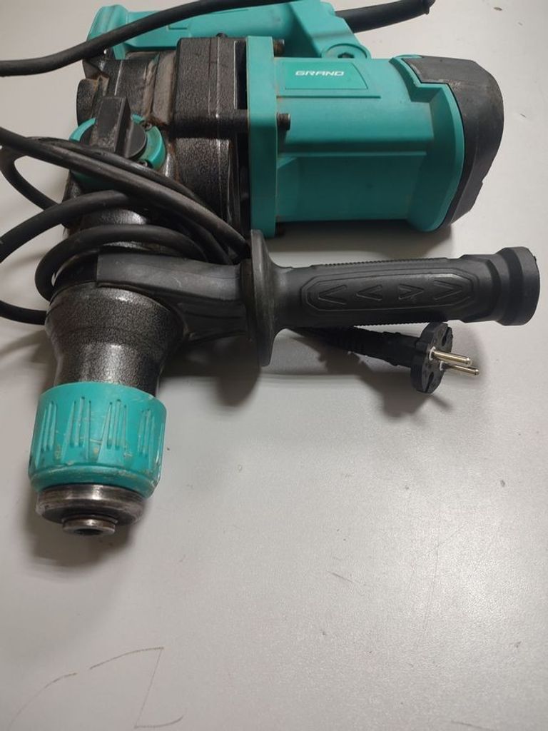 Дешиво Grand ПЭ-1700 с ломбарда