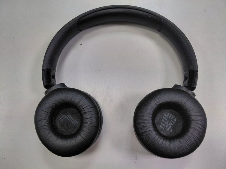 Оголошення Jbl tune 520bt Б/У