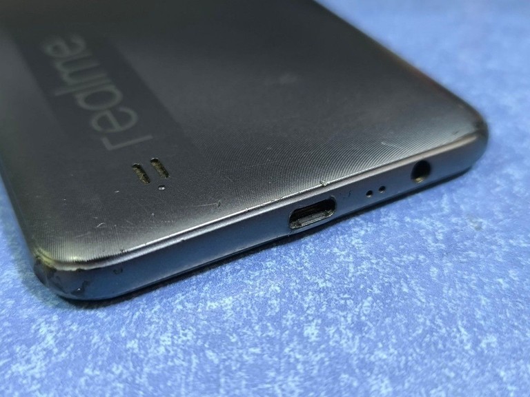 Дешиво Realme c11 2021 2/32gb с ломбарда