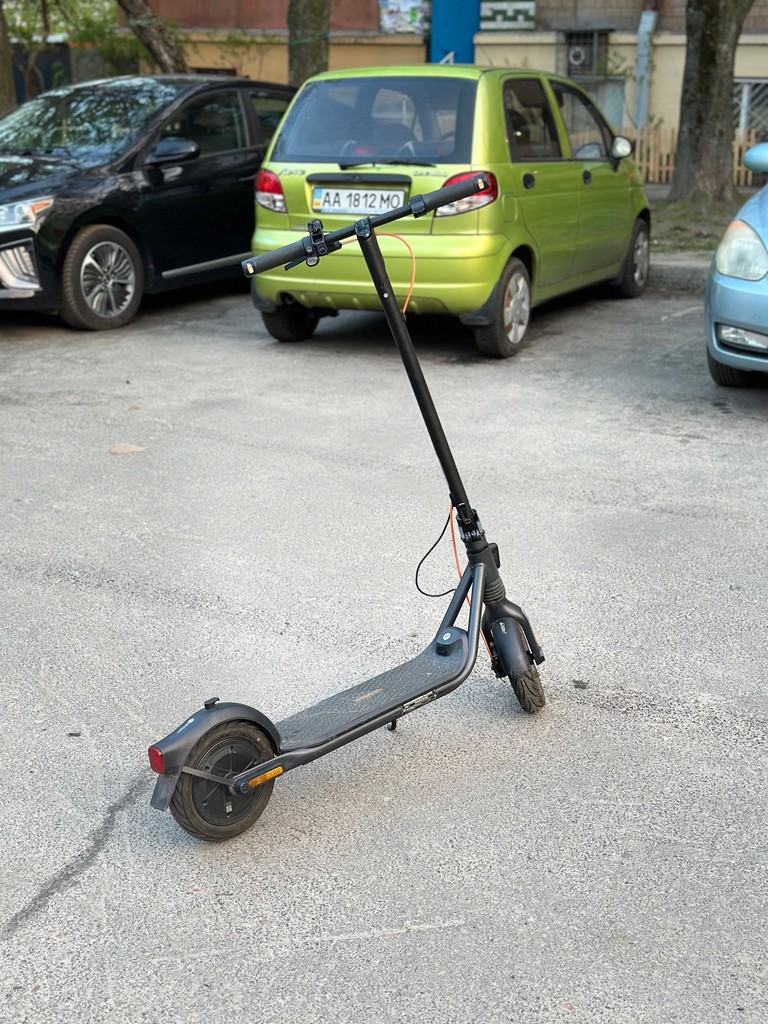 Дешиво Ninebot SEGWAY F2 PRO E с ломбарда