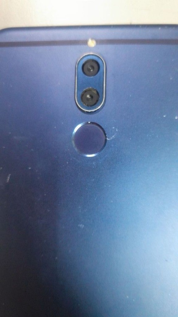 Дешиво Huawei mate 10 lite 4/64gb с ломбарда