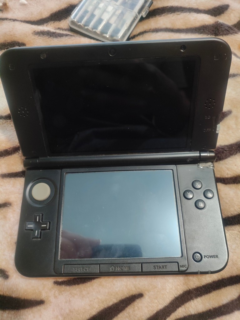 Nintendo 3ds xl ll Код:null. Изображение 6