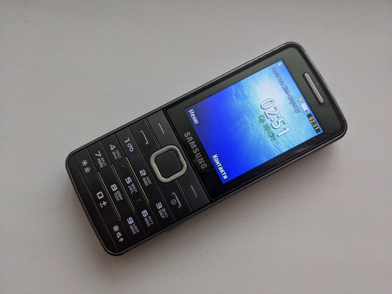 Samsung GT-S5610 Код:null. Зображення 4