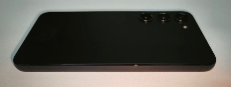 Samsung galaxy s23 8/128gb Код:01-200989504. Изображение 11
