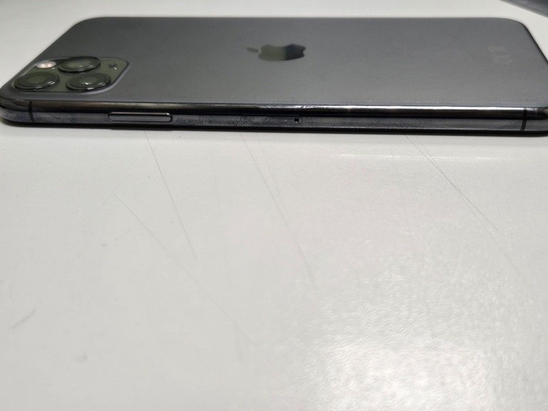 Дешево Apple iphone 11 pro max 64gb з ломбарду