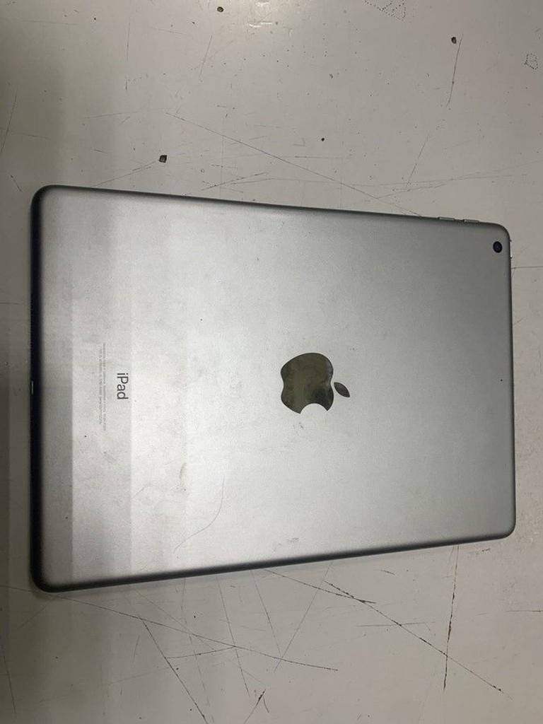 Оголошення Apple ipad 6 gen 2018 32gb wi-fi Б/У