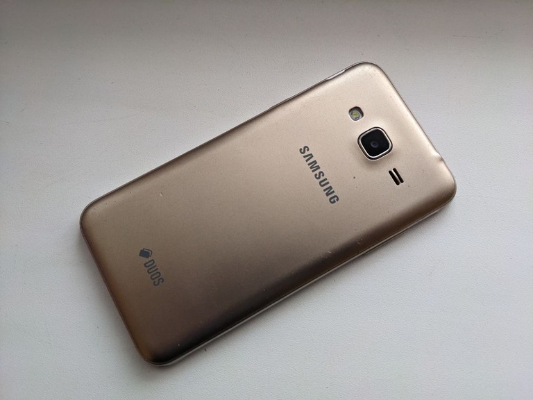 Samsung j320h galaxy j3 SMJ320HZKDSEK Код:null. Зображення 10