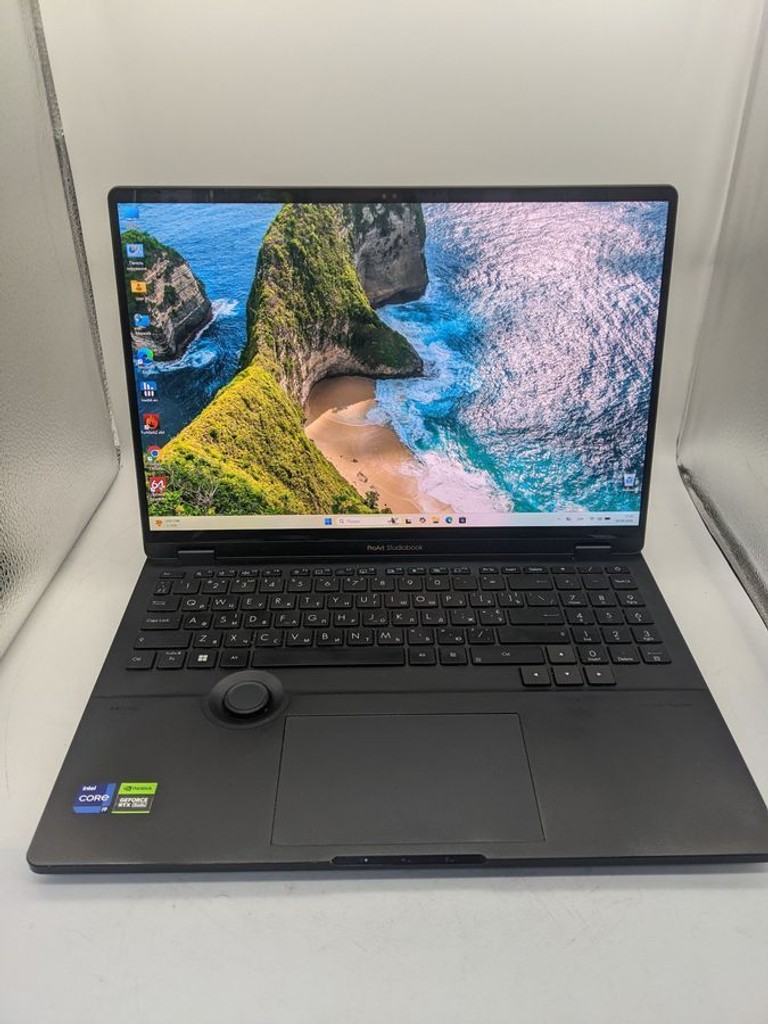 Купити Asus 15/core i9-13980hx ddr4/32gb ddr5/ssd 2000 gb/geforce rtx4070 8gb Б/У