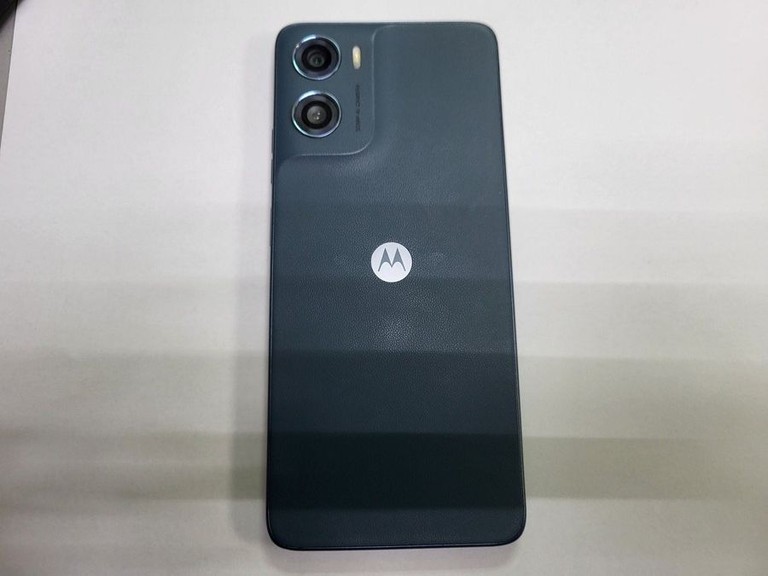 Дешево Motorola moto g06 4g 4/64gb tendril з ломбарду