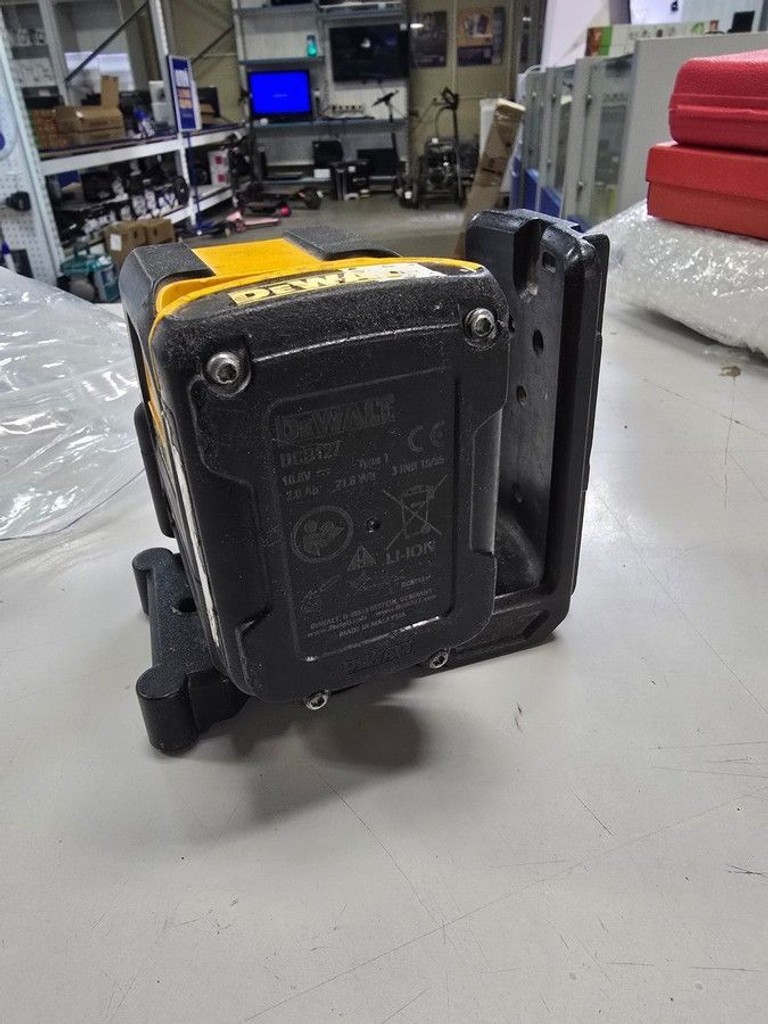 Розпродаж Dewalt dce088r, продавець Техноскарб
