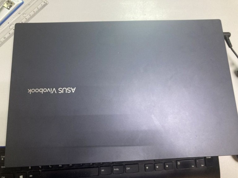 Купити Asus 15/core i5-1235u ddr5/16gb ddr5/hdd *відсутній/ssd 512 gb/*інтегрована Б/У