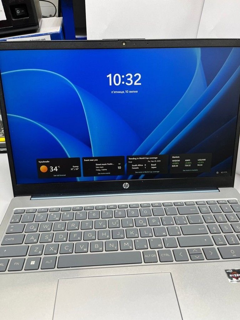 Дешево Hp 15/ryzen 3 7320u ddr5/8gb ddr5/hdd *відсутній/ssd 512 gb/*інтегрована з ломбарду