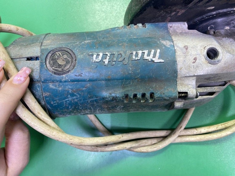 Купити Makita ga9020s Б/У