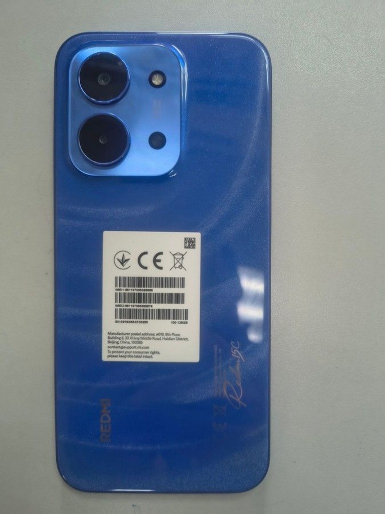 Дешиво Xiaomi redmi 15c 4g 4/128gb с ломбарда