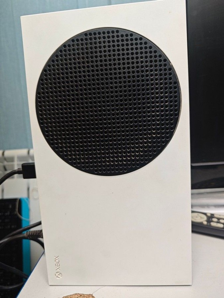 Купить Microsoft xbox series s 512gb Б/У