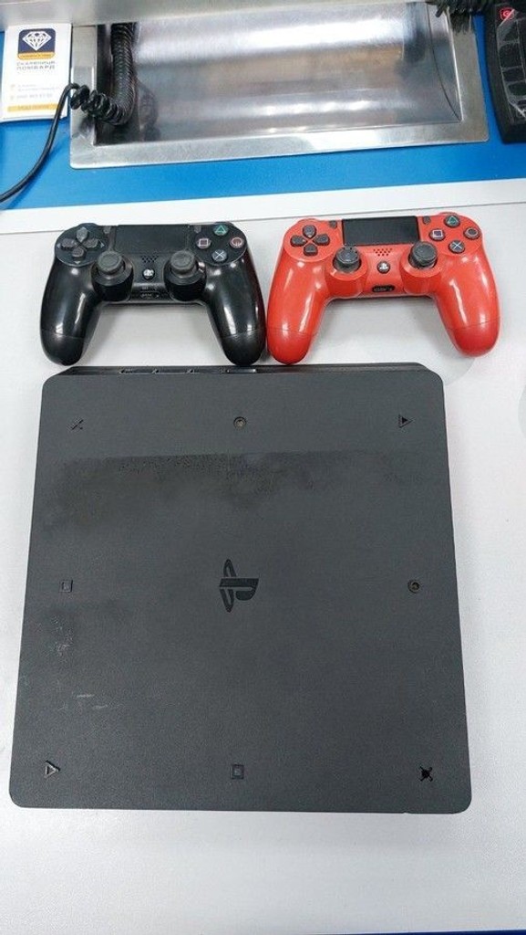 Объявление Sony playstation 4 1tb (2 джойстика) Б/У