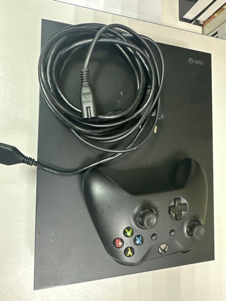 Розпродаж Microsoft Xbox One X 1TB, продавець Техноскарб