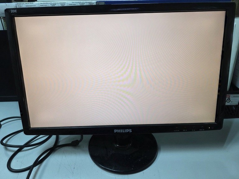 Дешево Philips 201e1sb/00 з ломбарду