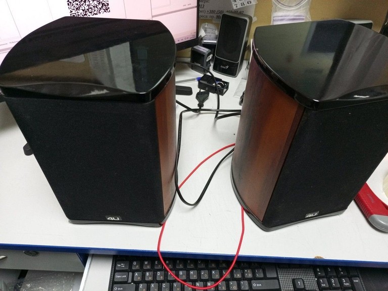 Купити 4U n-200 Б/У