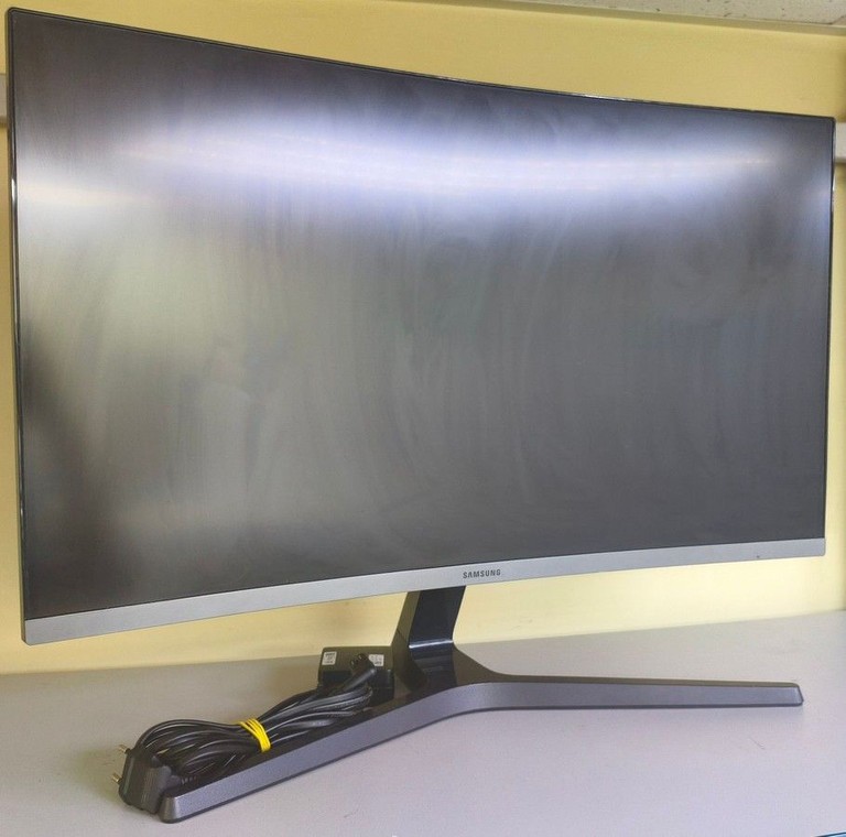 Купити Samsung curved cr50 Б/У