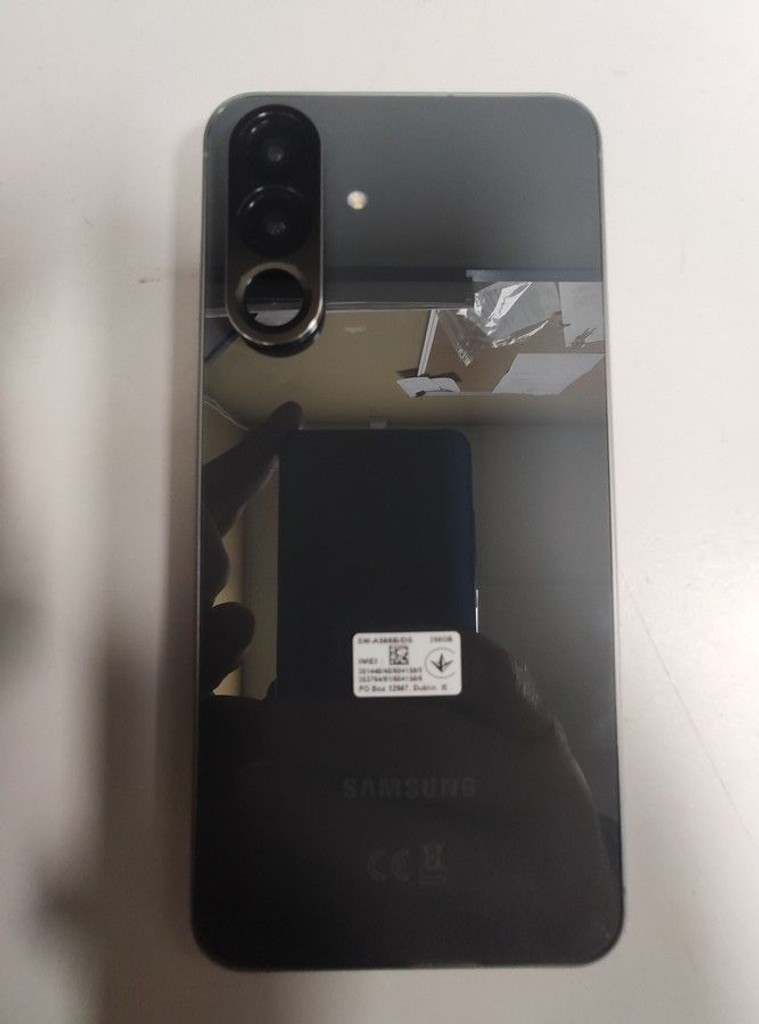 Оголошення Samsung galaxy a56 5g 8/256gb Б/У