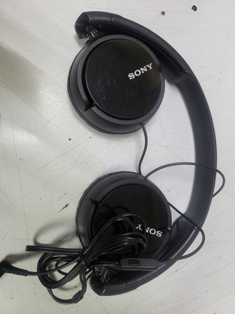 Дешево Sony mdr-zx110ap з ломбарду