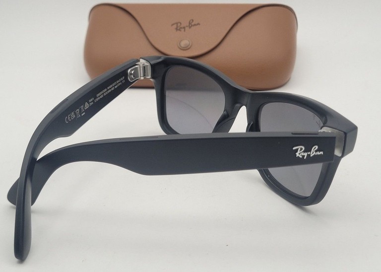 Дешево Ray-Ban meta wayfarer rw4006 з ломбарду