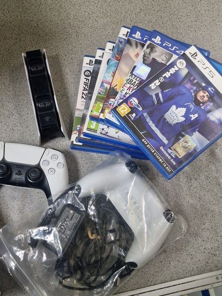 Sony PlayStation 5 825GB Код:01-201179580. Зображення 5