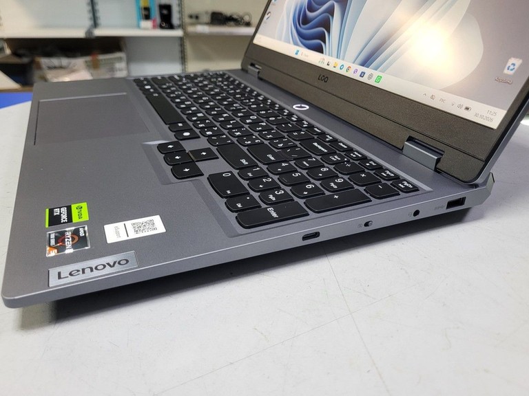 Дешиво Lenovo 15/ryzen 5 7235hs ddr5/16gb ddr5/hdd *відсутній/ssd 512 gb/geforce rtx3050 6gb с ломбарда