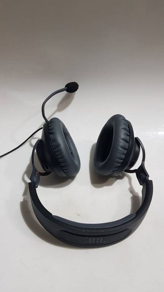 Дешево Jbl quantum 100 з ломбарду