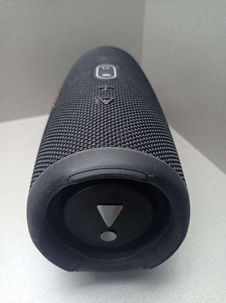 Jbl Charge 5 White (JBLCHARGE5WHT) Код:2000003627653. Зображення 4