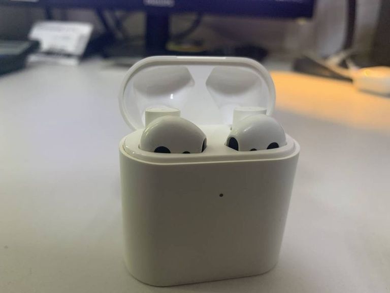 Оголошення Xiaomi Mi Air 2 Б/У