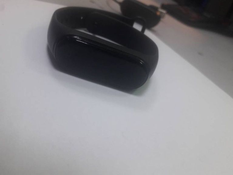 Распродажа Xiaomi Mi Smart Band 4 Black, продавец Техноскарб