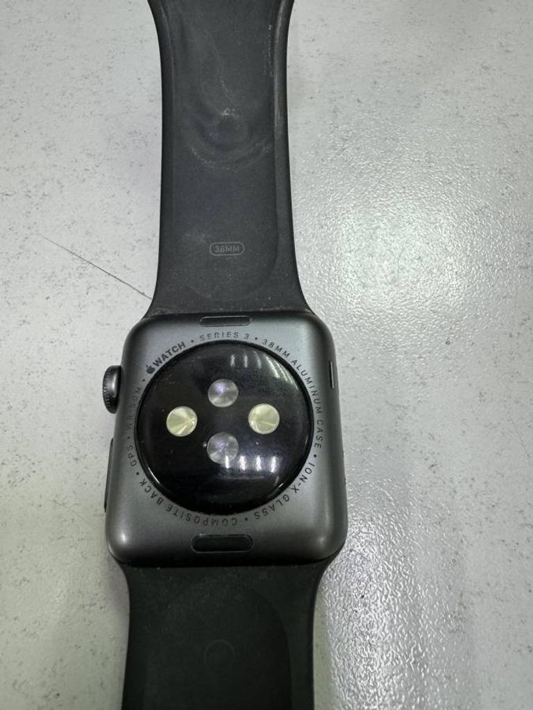 Apple watch series 3 38mm aluminum case