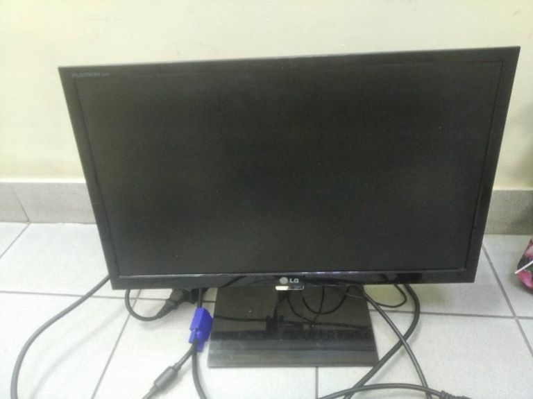 Lg e2260s