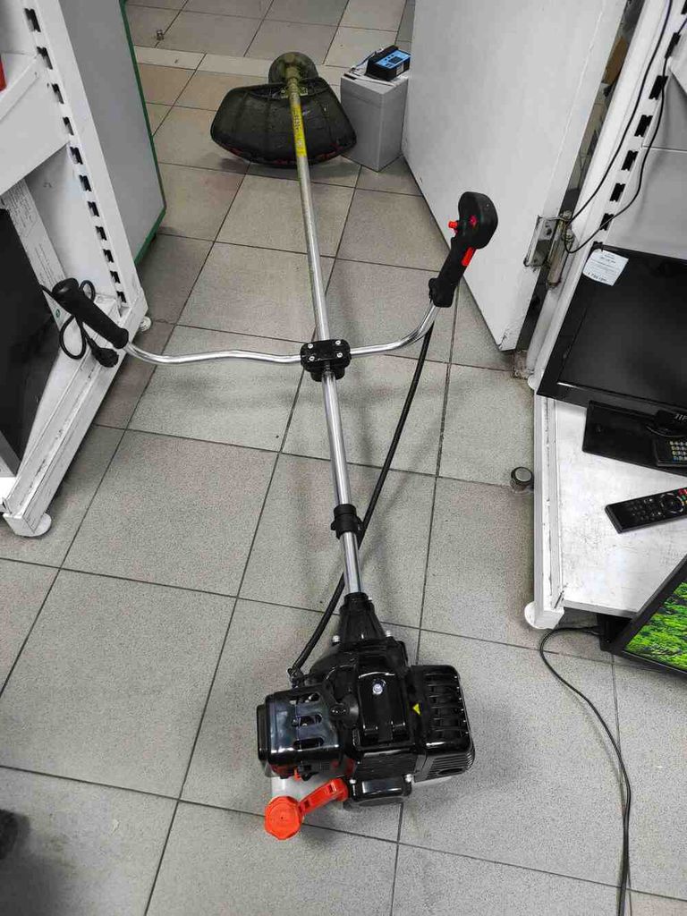 Оголошення Dnipro-m 43 (41384000) Б/У