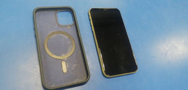 Купити Apple iphone 11 64gb Б/У