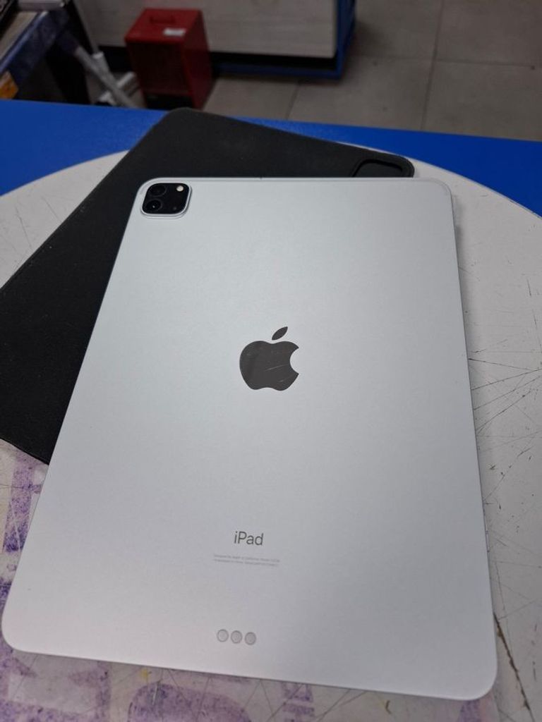 Apple ipad pro 11 2020 wi-fi 256gb Код:01-200486405. Изображение 5
