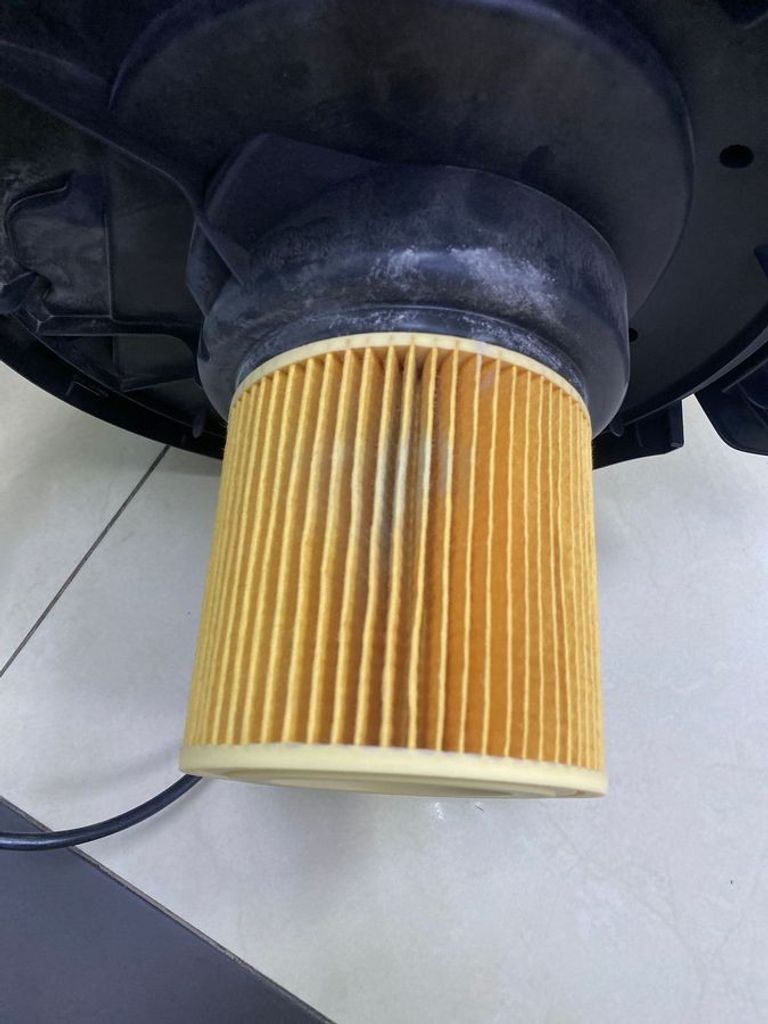 Купити Karcher wd 2 plus s v-15/4/18 1.628-050.0 Б/У