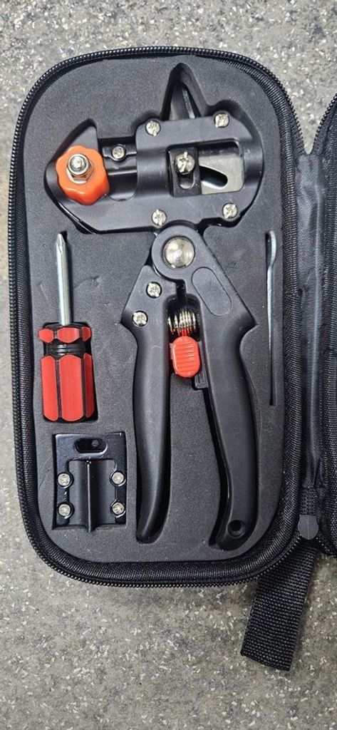 Оголошення Без Виробника для щеплення з набором Б/У