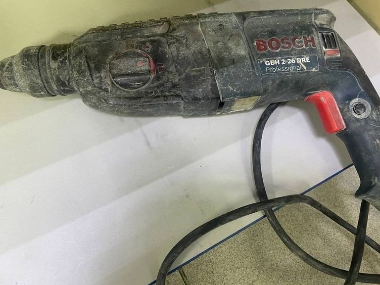 Оголошення Bosch GBH 2-26 DRE (0615990L43) Б/У