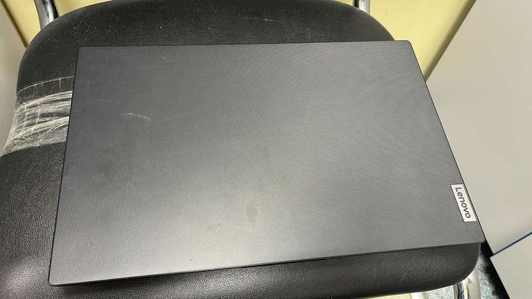 Объявление Lenovo 15/ryzen 5 5625u ddr4/16gb ddr4/hdd *відсутній/ssd 256 gb/*інтегрована Б/У