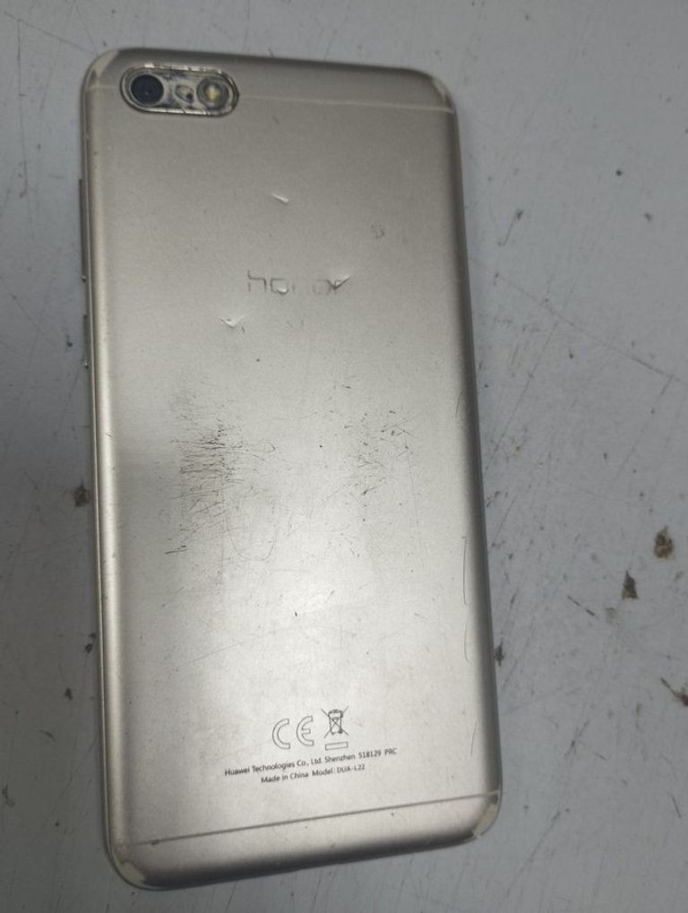 Оголошення Huawei honor 7a 2/16gb Б/У