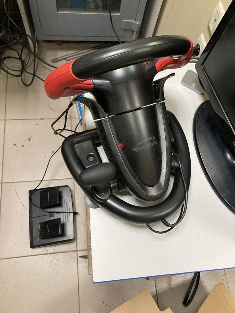 Дешиво Speed-link Trailblazer Racing Wheel for PS4/Xbox One/PS3/PC (SL-450500-BK) с ломбарда