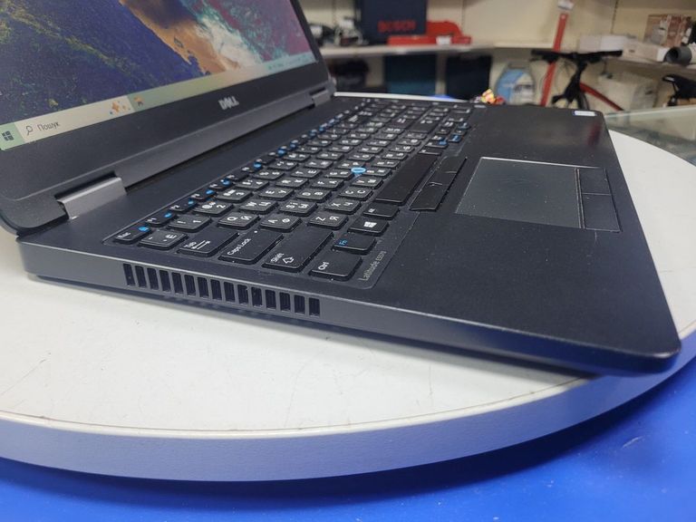 Розпродаж Dell 15/core i5 6440hq ddr3/8gb ddr3/hdd *відсутній/ssd 128 gb/*інтегрована, продавець Техноскарб
