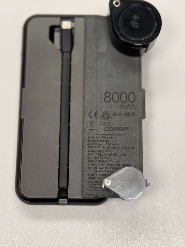 Купити Mophie psp-wrls-pd 8000mah Б/У