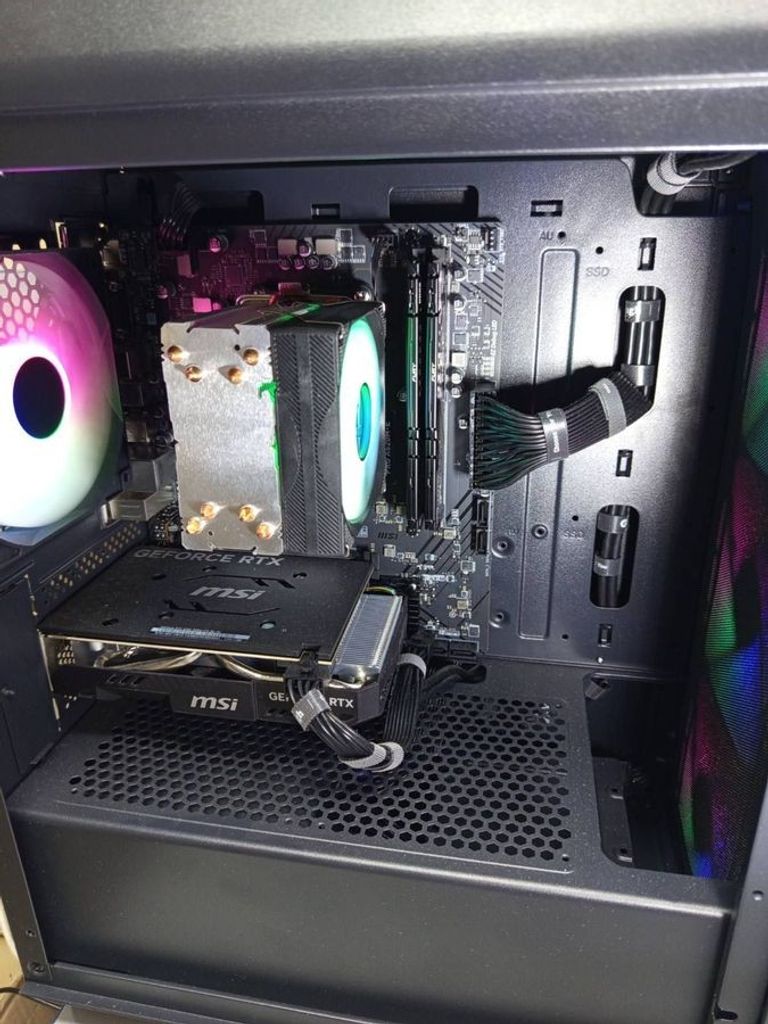 Дешево Пк ryzen 5 8400 f 2.4gh/ram 16 gb/ssd 480 gb/nvidia rtx 4060 (geforce) 8gb gddr6 128bit з ломбарду