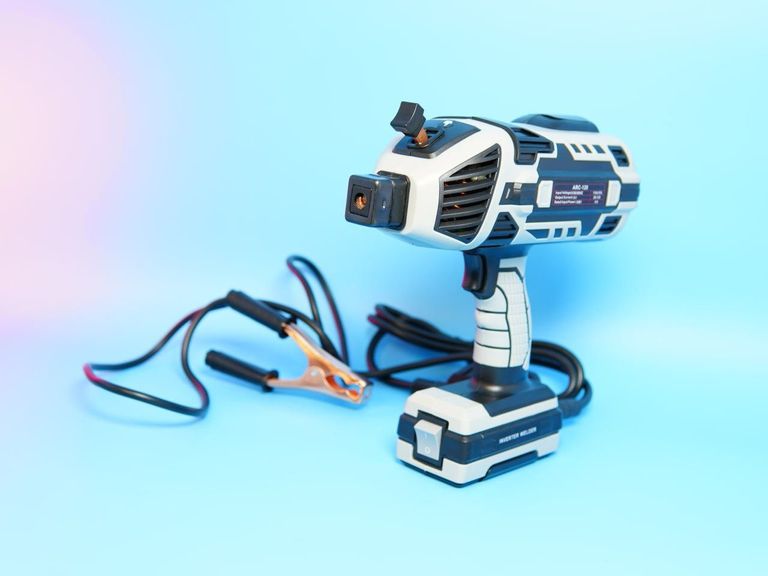 Дешиво 4600Вт, 220В с ломбарда