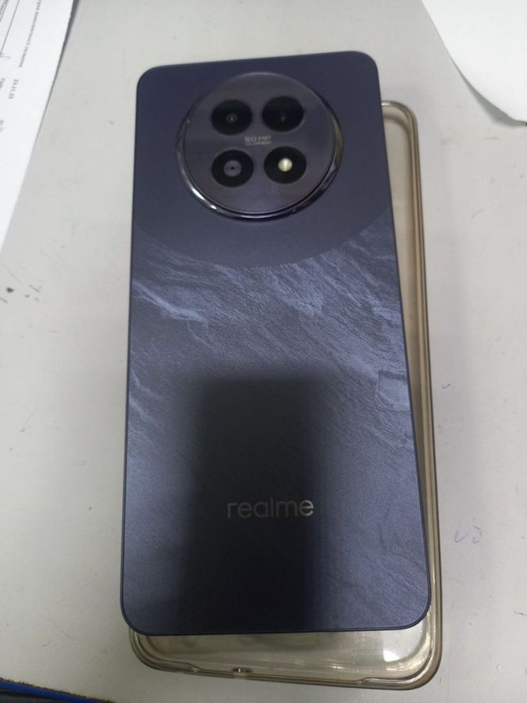 Купити Realme 13 5G 12/256GB Dark Purple (6941764444430) Б/У